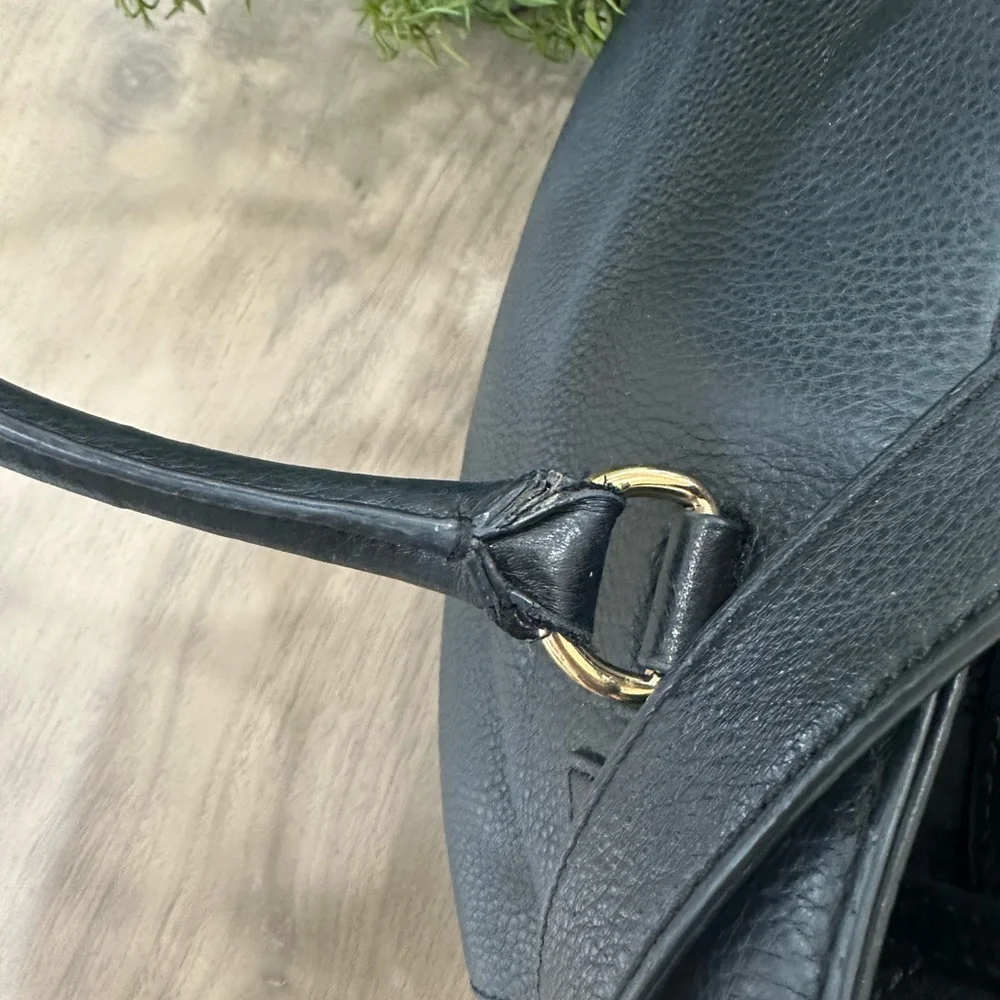 MICHAEL KORS Black Leather East/West Hamilton Tote
